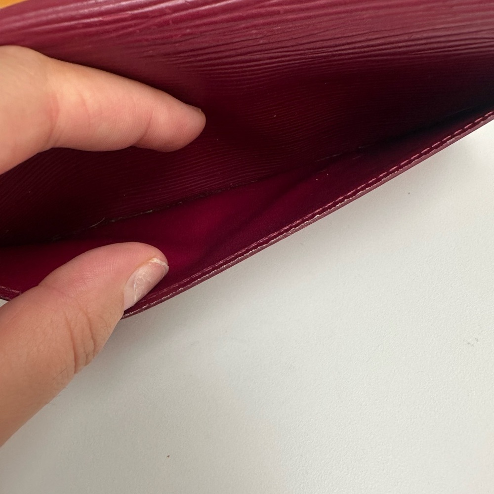 Louis Vuitton Textured Pink Wallet - Picture 10 of 15